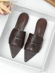 Women's Pointed Toe Flat Sandals 2026 Spring/Summer New Versatile Soft Sole Beach Sandals Fashion Roman Sandals Plus Size Women's Shoes 41-42 - Dark Brown - View 4