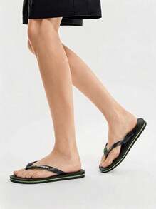 Havaianas Brasil Logo Unisex Flip Flops Black 4110850-1069 - Black - View 1
