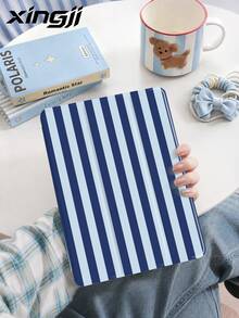 1pc Navy Blue Striped/Plaid Pattern E-Book Protective Case, Compatible With Kindle Youth/Kindle NK 11/Paperwhite 5, (A16) 11 Inch 11th Generation 2025 Accessories, Compatible With IPad 10.2 Inch 10th Generation Protective Shell, With Auto Wake/Sleep Function, Lightweight And Convenient, Perfect Fit To Protect Your Tablet/Reading Device - Multicolor - View 3
