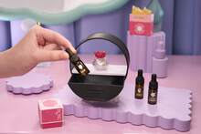 MGA Entertainment MGA's Miniverse - Make It Mini Fragrances Mini Collectibles, Blind Pack, Real Cosmetics, Perfume, Fruity, Floral, Scents, Collectors(Random) - Multicolor - View 8