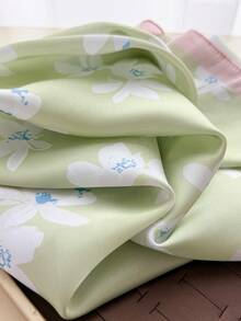 1pc Fashion Floral Print Faux Silk Satin Square Scarf Hair Band, Women's Multifunctional Hair Band Shawl, Suitable For Travel, Vacation, Casual, Headscarf - FG453-2 Pink Green - View 4