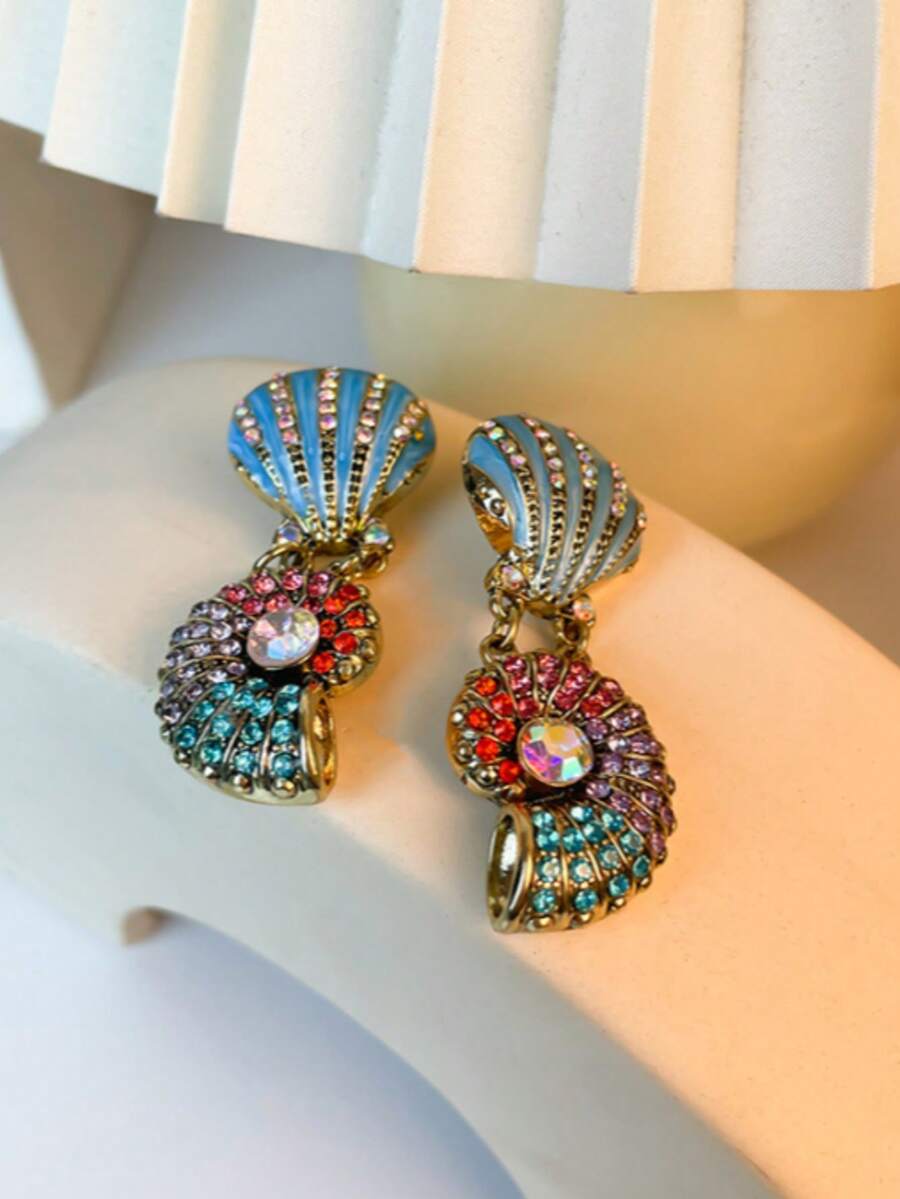 1 Pair Seashell Fashion Niche Design Beach Vacation Style Earrings - Multicolor - View 1