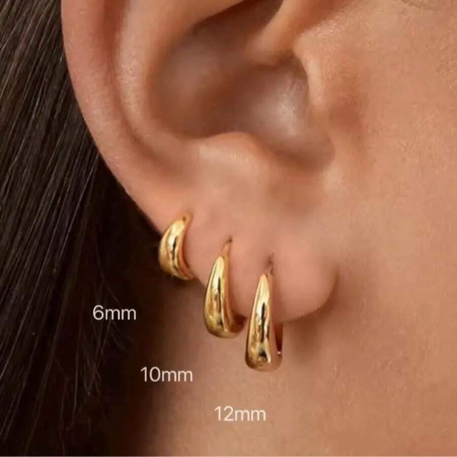 18k Gold Plated Small Chunky Dome Hoop Earrings,Minimalist Elegant Huggie Hoops Statement Jewelry,Suitable For Party Birthday Everyday Christmas - 1 - View 1