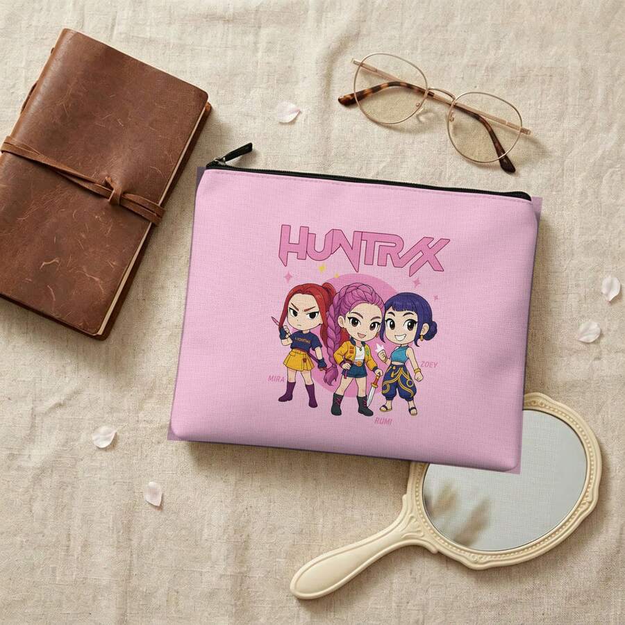 Miniso Bolsa Cosmética Chibi Huntrix Fofa, Estampa de Personagens Mira, Rumi & Zoey, Bolsa de Lona com Zíper, Organizador Portátil para Maquiagem, Viagem & Itens Essenciais do Dia a Dia - 10 x 8,1 polegadas - Visão 1