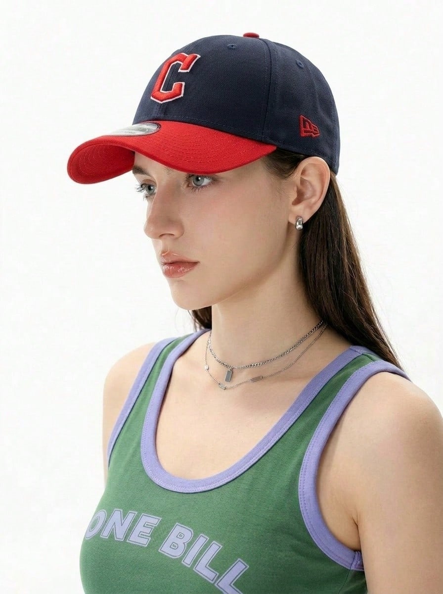 New Era Cleveland Guardians 39Thirty Men's Baseball Cap Navy Blue - Beige/ Nude - Ver 1
