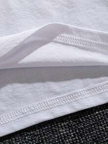 Men's Short-Sleeved Golf T-Shirts With Printed Designs For The Spring And Summer Seasons. - White - View 3