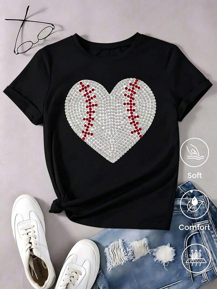 Women's White T-Shirt With Sequin Baseball Heart, Shiny Aesthetic T-Shirt With Red Stitching, Sports Top For Game Day, Fashionable Casual Blouse For Baseball Fan - 黑色 - 查看 1