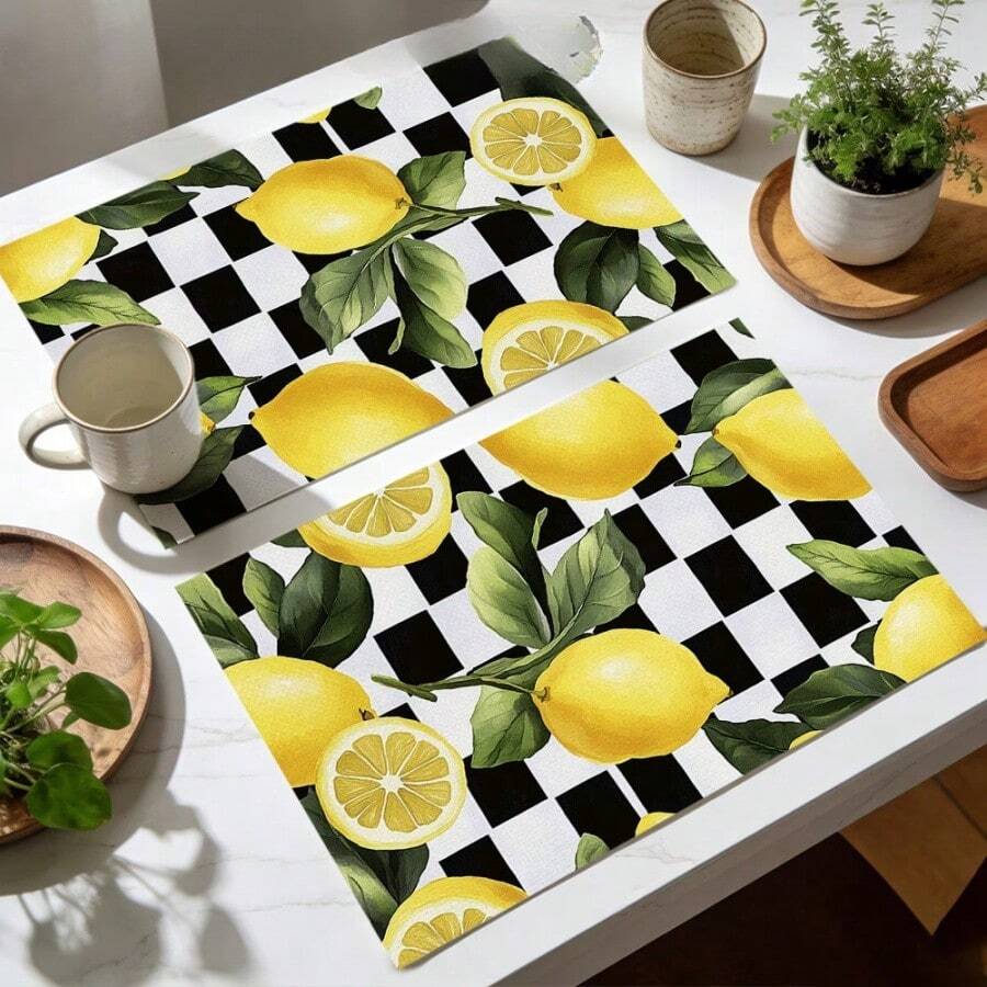1/2/4/6/8入 水果印花餐墊，18"*12"(45*30cm)，2款檸檬/草莓，100%聚酯纖維，防水、防污耐熱、可機洗、耐用，適用於居家/餐廳/民宿