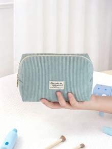 1 túi đựng mỹ phẩm và dụng cụ trang điểm bằng vải nhung kẻ dung tích lớn, phong cách tối giản thời trang, in chữ Love Makes The World Go Around, phù hợp dùng tại nhà và khi đi du lịch - Màu xanh nhạt - Xem 6