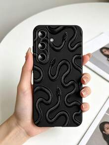 1pc Fierce Black Snake Design Pattern Black Micro-Hole Soft Shell Phone Case, Compatible With Galaxy S26Ultra/S26+/S26/S25Ultra/S24Ultra/S23Ultra/S22Ultra/A71/A07/A17/A37/A57/A56 Models, Comfortable Grip Phone Case, Versatile For Summer Outings, Student Daily, Graduation Season, Vacation Season, Back To School, Commuting, Summer Fashion Phone Case - Black - View 5