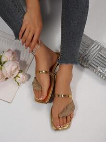Women's Rhinestone Leaf Gold Flip Flops Slippers - Gold - View 3