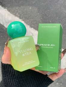 1瓶90ml香氛噴霧，注入迷人的花香與果香調。持久留香，適合室內外使用，如約會、派對、假期、居家與辦公室。生日、聖誕或送給親友的理想禮物選擇。 - 多香型 - 查看 5