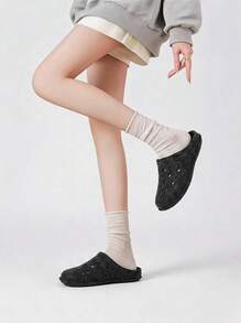 Crocs الشباشب الكلاسيكية متعددة الاستخدامات باللون الأسود CR203600 - الأسود - مشاهدة 1