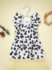 1pc Pink Daisy Flutter Sleeve Pastoral Style Doll Dress For Pets Cats And Dogs - Black and White - View 5