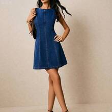 jianchaimaoyi02  Vestido de mezclilla casual de mujer sin mangas, cuello redondo, espalda descubierta y con lazo - Azul lavado oscuro - Ver 5