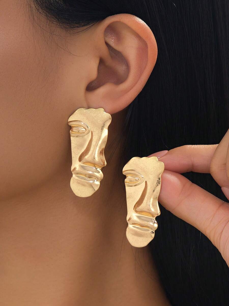 1 Pair French Vintage Summer Beach Vacation Style Matte Metallic Half-Face Contour Design Women's Stud Earrings Gold Earrings - Yellow Gold - View 1