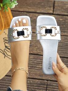 1 Pair Plus Size Double Ring Black Buckle Square Toe Women's Low Heel Flat Sandals Silver Sandals Silver Slippers Elegant Women's Sandals Vacation Style Summer Sandals Suitable For Daily Indoor Outdoor Casual Shopping Vacation Travel Silver Slippers Versatile Women's Shoes - Silver - View 1