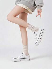 Converse NỀN TẢNG VẢI CHUCK TAYLOR ALL STAR - Trắng/Đen/Trắng - Xem 1