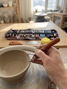 35-Piece Set, 24 Pieces With Cloth Bag / 8 Pieces. Red Pottery Tool Set, Including Carving Tools. Artist's Soft Clay Set. - Multi-piece Pottery Tool Set - View 3