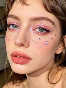 Hiasan Wajah Glitter 3D Multi-Partikel Berwarna Pink Heart Campuran Perak Putih Rhinestone, Rhinestone Perekat Diri Gaya Y2K, Dekorasi Wajah Rhinestone Berkilau Khusus untuk Konser, Disko, dan Pesta DIY - MultiWarna - View 4