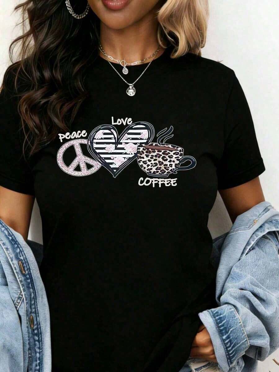 Soft 100% Cotton T-Shirt. "Solt Peace Love Coffee" Graphic T-Shirt With Leopard And Heart Print Coffee Cup Design For Women, Casual Wear, Gift Idea For Coffee Lovers. - 黑色 - 查看 1