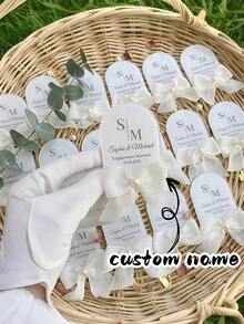 個性化壓克力裝飾品,可自訂姓名、婚禮日期、縮寫,訂婚紀念品,飾有緞帶與珍珠,婚禮禮物、婚禮伴手禮,適用於婚禮、新娘派對、訂婚派對、週年紀念、新娘與伴娘禮物、生日及其他個性化慶祝活動 - 彩色 - 查看 2