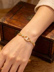 1pc New D-Shaped Double-Sided Rhinestone Bracelet For Women, Simple Versatile Gold-Plated CD Hand Jewelry, High-End Luxury Gift For Best Friend - CD Bracelet - View 4
