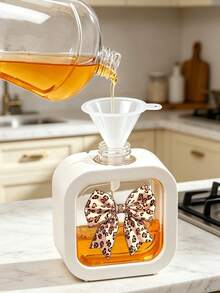 1pc Leopard Print Bow Pattern Refillable Liquid Dispenser, Press-Type Empty Pump Bottle, Transparent Lotion Container For Bathroom Kitchen Hand Soap Shampoo, Perfume Refillable Bottle, Travel Bottles - View 7