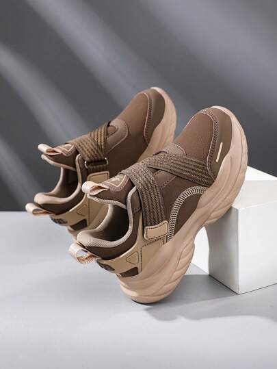 1 Pair Kids' Sports Shoes, Summer New Mesh Breathable Lightweight Casual Shoes, Leather Running Shoes, Suitable For Daily Casual Running
