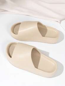 Sandalias tipo slide de hombre talla grande para primavera/verano, casuales para uso diario y desplazamientos, de punta abierta, ligeras y cómodas, para exterior, hogar, playa, baño y piscina - Caqui - Ver 6
