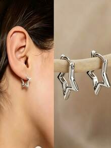 1 Pair Gold Star Stud Earrings, Minimalist Geometric Hollow Design, Versatile Ear Jewelry For Girl's Daily And Party Wear - Silver - View 4