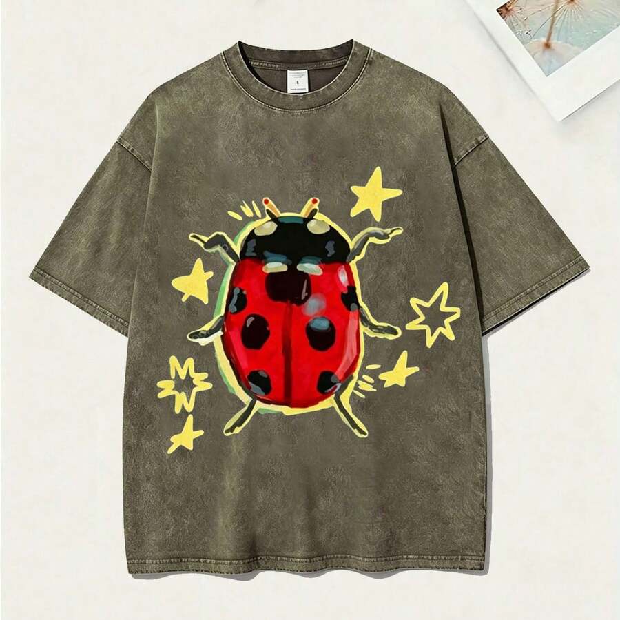 Washed Green Unisex Tee, Star & Ladybug Print, Vintage Distressed Style, Premium Fabric, Summer Graphic Top, Ideal For Daily Wear & Holiday Gifts - 綠色 - 查看 1