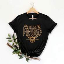 Camiseta Def Tired Pour Some Coffee On Me 2026, Camiseta Def Tired Tiger, Camiseta , Camiseta de música rock and roll, Camiseta de la banda de rock - Blanco - Ver 2