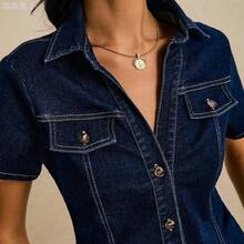 xuehuamaoyi02  Camisa vaquera de mujer de manga corta con cuello en V, decoración de remaches, ajuste ceñido, adecuada para el uso diario en verano - Azul lavado oscuro - Ver 8