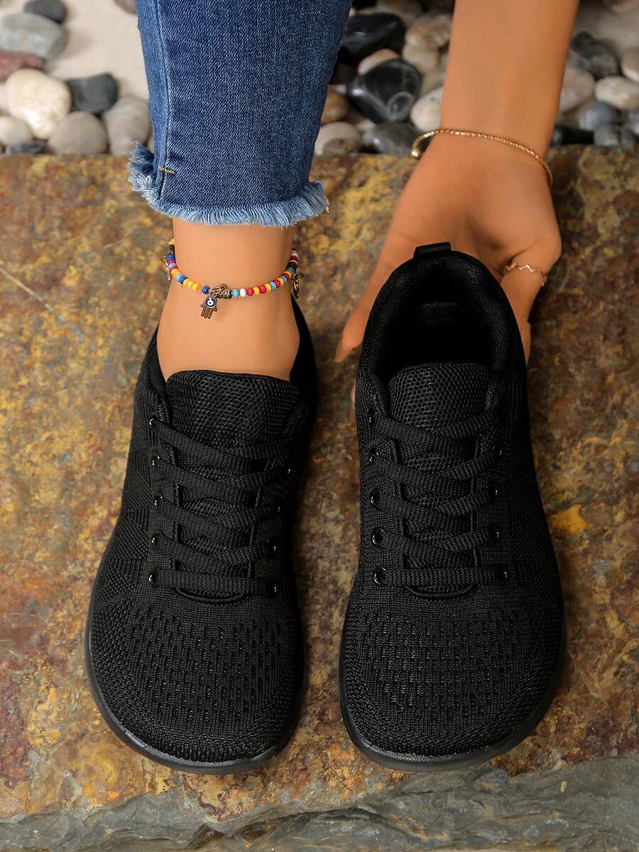 Women's Plus Size Wide Toe Box Athletic Shoes, Diagonal Breathable Mesh Front, Lace-Up, Solid Color, Versatile Daily Casual Wide Toe Box Sneakers
