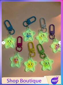 This Cute Cartoon Glow-In-The-Dark Starfish Keychain Is A Sweet Gift For Friends Or Loved Ones. Featuring A Glow-In-The-Dark Animal Pendant, It's An Ideal Birthday Gift, Holiday Decoration, And Also Perfect For Decorating Bags And Keys. - View 5