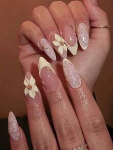 10 Peças Unhas Postiças Feitas à Mão para o Verão, Unhas Falsas em Formato de Amêndoa, Arte de Unhas em Estilo Renda Suave, Base Rosa Nude Pintada à Mão, Pontas Francesas Amarelo Leitoso, Flores 3D, Estampas de Renda, Decoração com Contas Douradas, Acabamento Gelatina Transparente, Design Versátil Suave & Requintado, Inclui Ferramentas de Unhas, Aplicação & Remoção Rápidas, Adequado para Encontros de Verão, Deslocamento, Etc., Pontas de Unhas em Formato de Amêndoa Exclusivas de Verão para Mulheres e Meninas - Amarelo - Visão 3