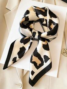 1pc Leopard Print Satin Square Scarf, Women's Versatile Animal Pattern Neck Scarf - Multicolor - View 2