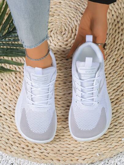 Women's Wide Fit Lace-Up Breathable Multi-Color Patchwork Mesh Casual Fashion Sneakers