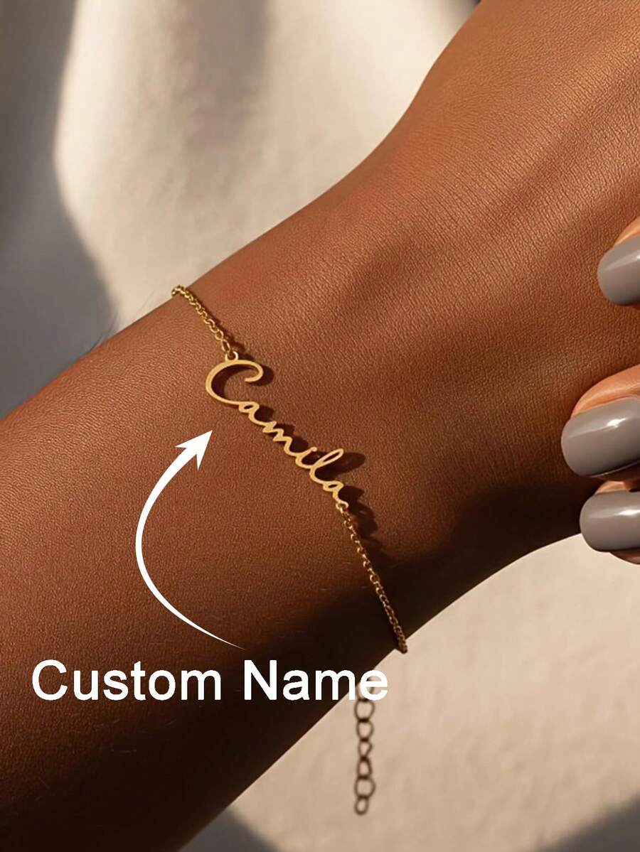 Gelang Topi Wisuda dengan Nama yang Dipersonalisasi, Gelang Wanita, Perhiasan Wisuda Stainless Steel Ukir Kustom, Hadiah Wisuda Minimalis dari Stainless Steel untuknya - MultiWarna - View 1