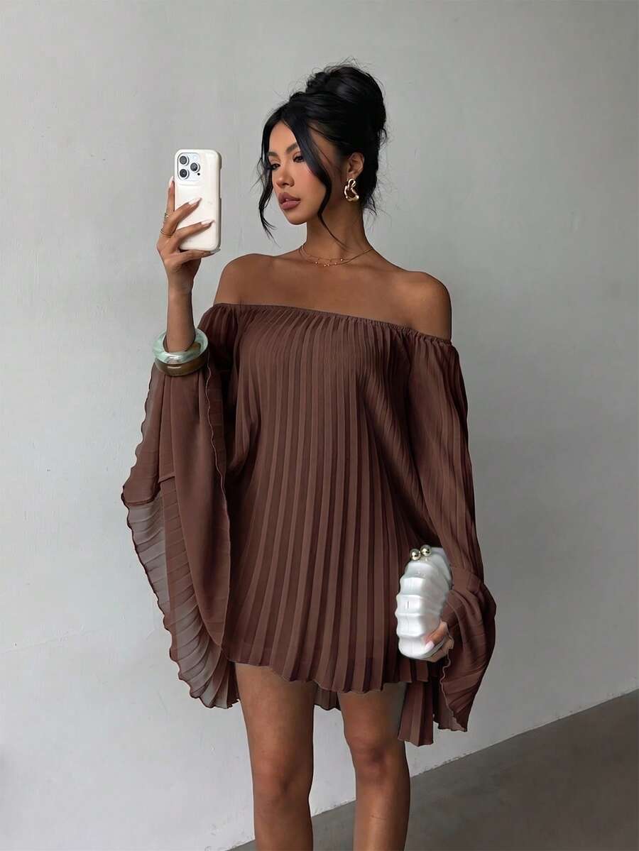 Set 2 Potong Gaun Mini Lipit Chiffon Kasual Cokelat dengan Bahu Terbuka dan Jumpsuit Tanpa Tali, Elegan untuk Musim Panas. - Coffee Brown - View 1