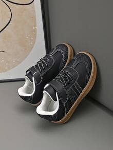 Zapatos deportivos casuales retro versátiles para niños, diseño de estilo clásico de zapatillas alemanas - Negro - Ver 6
