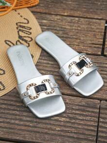 1 Pair Plus Size Double Ring Black Buckle Square Toe Women's Low Heel Flat Sandals Silver Sandals Silver Slippers Elegant Women's Sandals Vacation Style Summer Sandals Suitable For Daily Indoor Outdoor Casual Shopping Vacation Travel Silver Slippers Versatile Women's Shoes - Silver - View 6