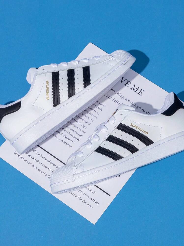 EG4958ゴールドラベル シェルトゥ クラシック Adidas Originals SUPERSTAR Sneakers, Gold Label Shell Toe, Low-Top