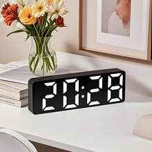 Jam Digital LED Modern Ukuran Besar dengan Tampilan Tanggal dan Suhu - Bingkai Putih dengan Dial Cermin Hitam, Mode 12/24 Jam, Fungsi Tunda, Bertenaga Baterai/DC (Baterai AAA Tidak Termasuk) - Jam Samping Tempat Tidur, Cocok untuk Kantor - Radio Jam Alarm Digital - 1PC - View 17