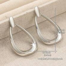 French Geometric Style Earrings, Simple And Elegant, Gold-Tone Copper Pendant Design, Versatile For All Year Round, Suitable For Daily, Party, Travel And Other Occasions - Silver - View 2