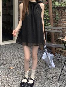 女款蝴蝶結波點掛脖上衣，夏季法式浪漫風無袖襯衫，獨特設計黑色上衣，美學風格 - 黑色 - 查看 4
