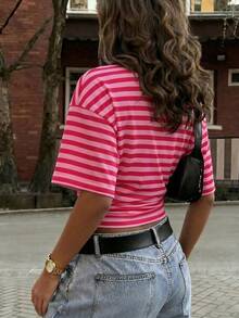 Top ajustado con cuello en V y cintura plisada, estilo y casual Y2K, adecuado para uso diario, ir al trabajo, citas y fiestas en verano - Rosa Fucsia - Ver 2