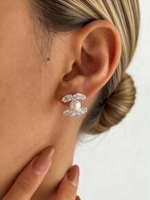 925 Silver Plated Elegant Cute Copper Zirconia Earrings Suitable For Daily Wear And Parties - Silver - View 3