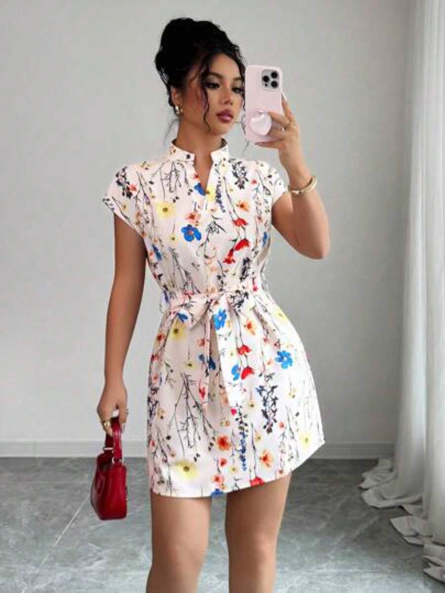 - Colección de ropa femenina de moda LUNE Vestido elegante de verano para mujer con estampado completo, cuello con muesca y manga corta - Multicolor - Ver 1